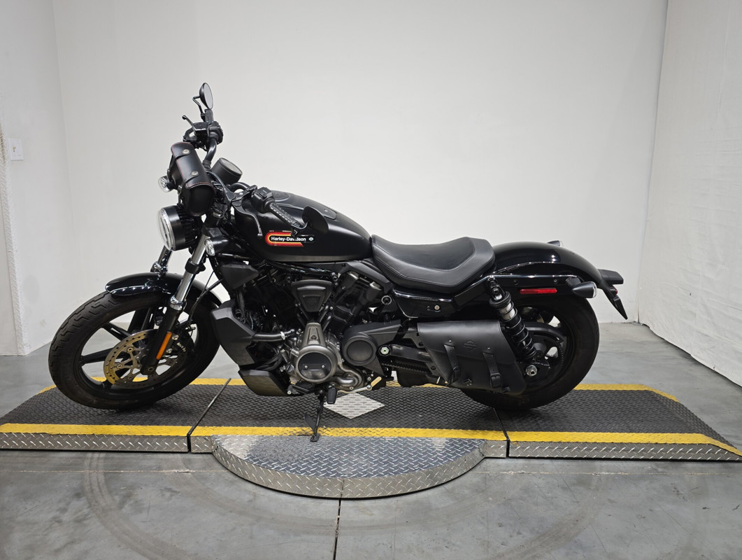Nightster