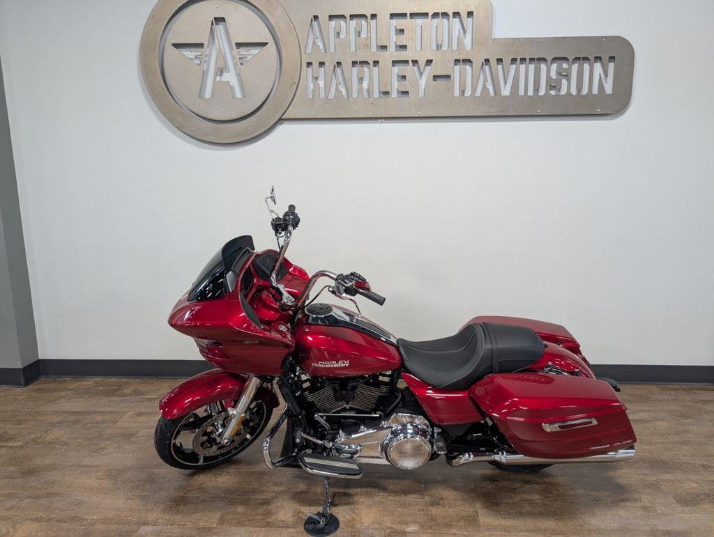 Road Glide®