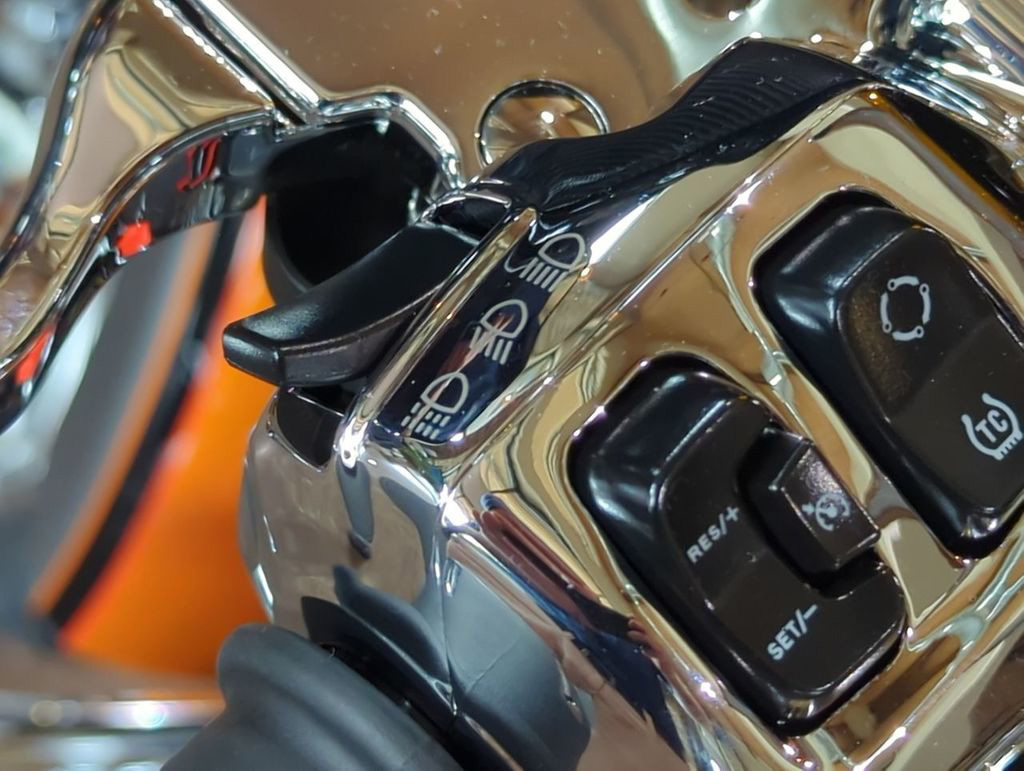 CVO® Street Glide®