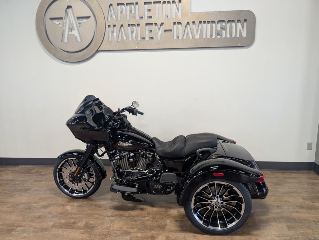 Road Glide® 3
