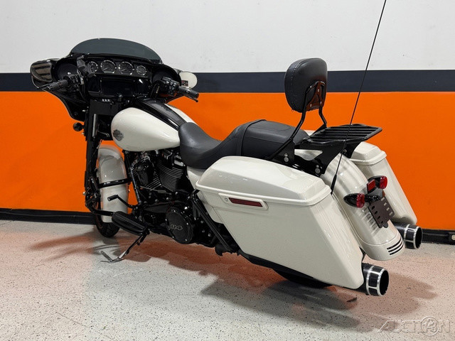 Street Glide® Special