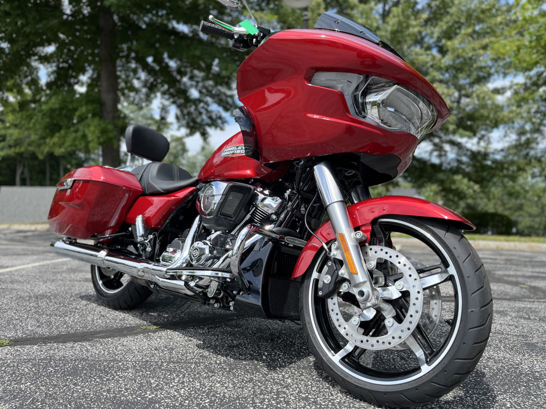 Road Glide®
