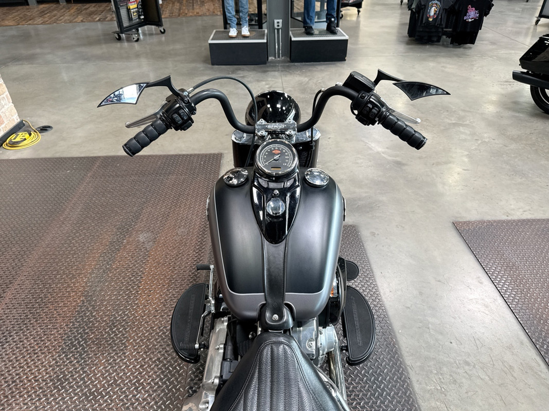 Softail® Slim®