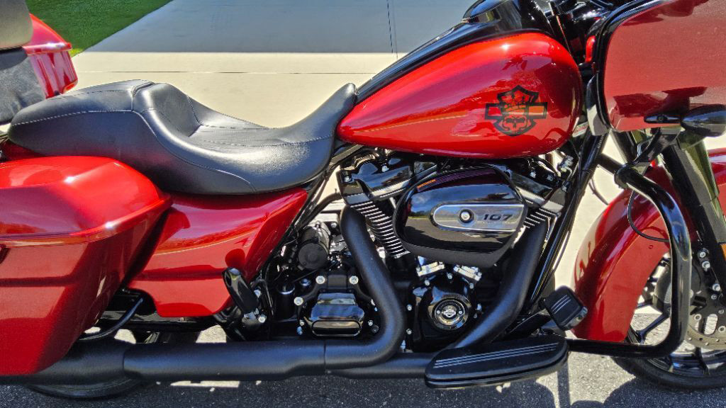 Road Glide®