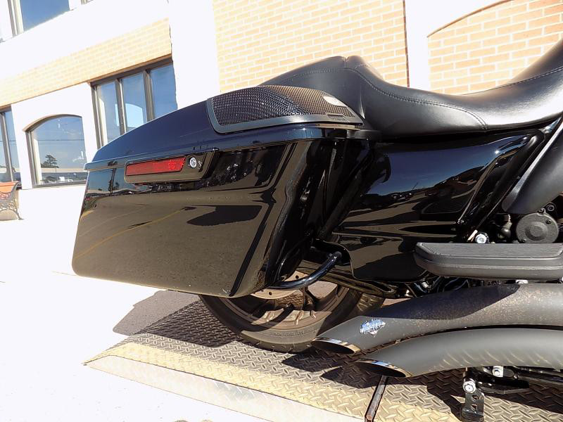Street Glide® ST