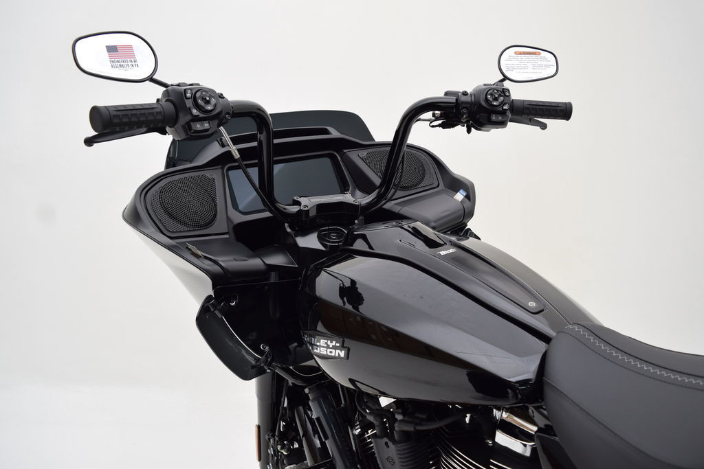Road Glide®