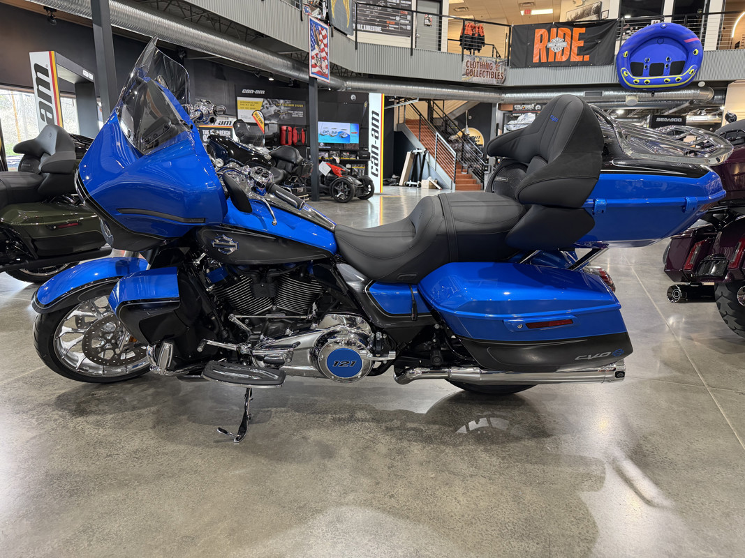 CVO® Street Glide® Limited