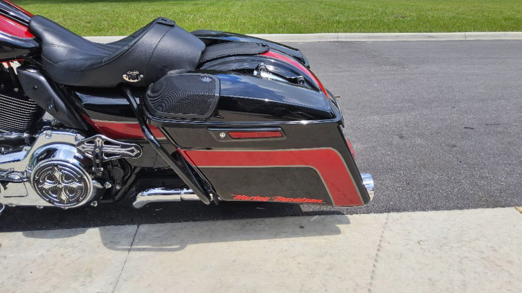 Street Glide® Special