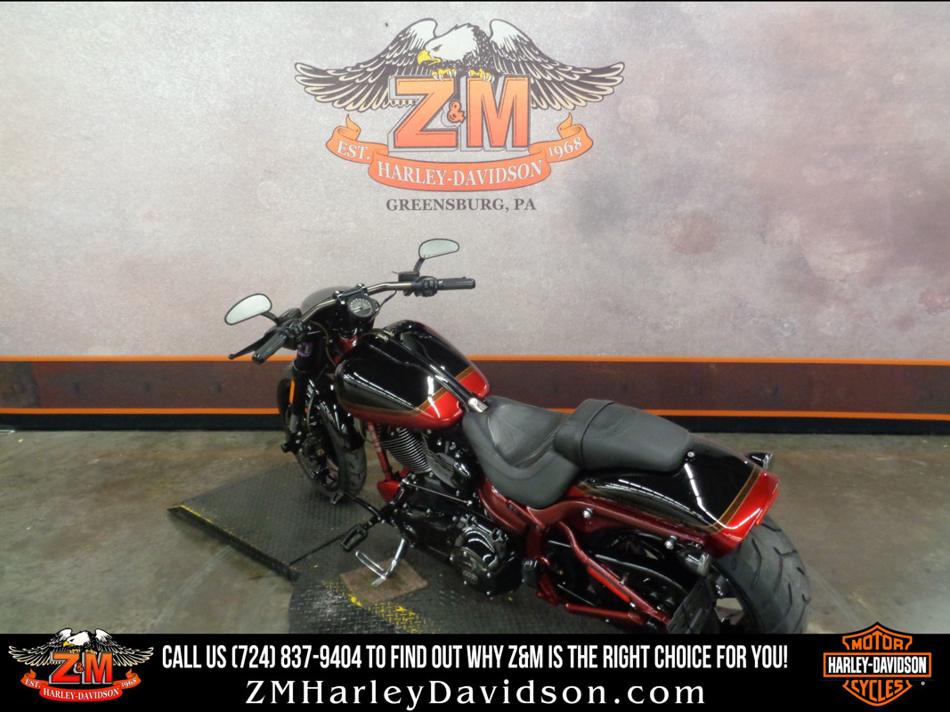 CVO® Pro Street Breakout®