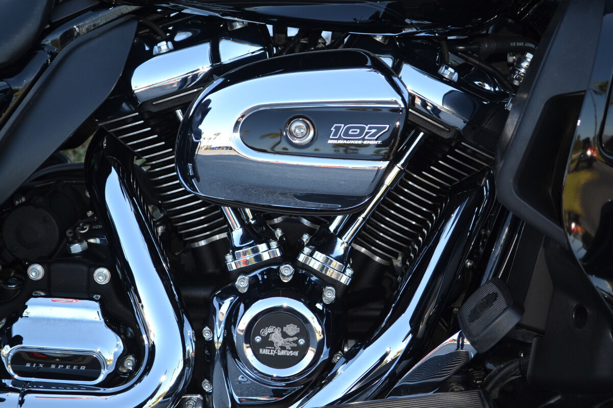 Road Glide® Ultra