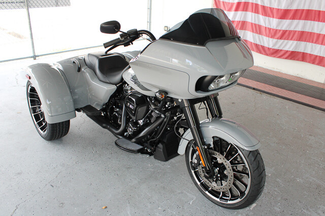 Road Glide® 3