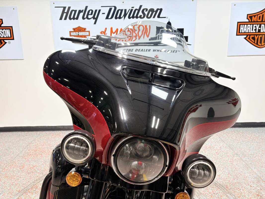 CVO® Street Glide®