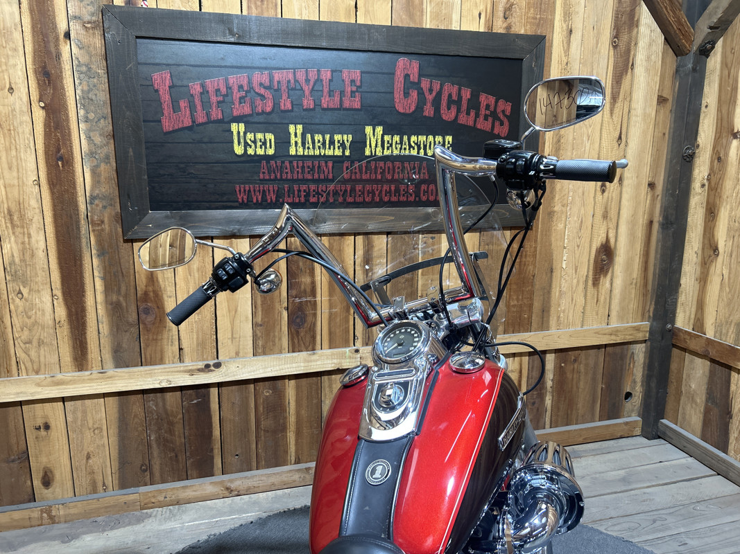 Dyna® Super Glide® Custom