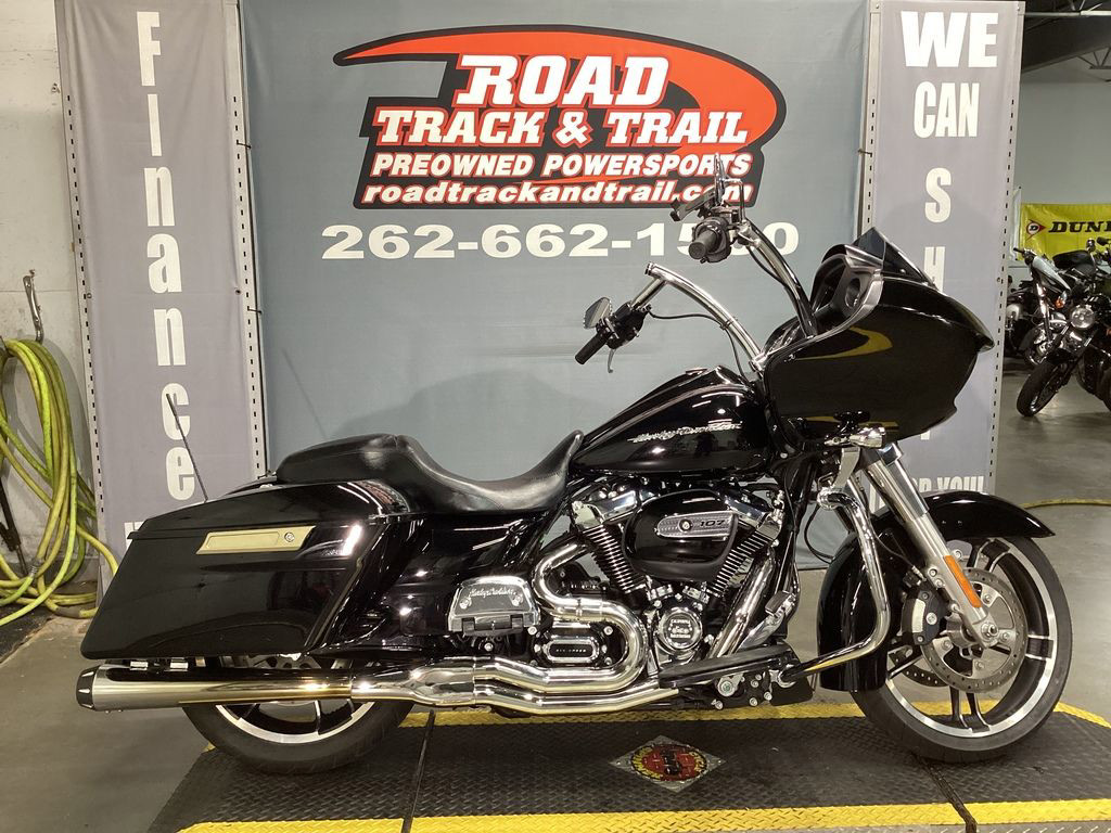 Road Glide®