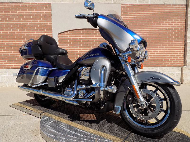 Electra Glide® Ultra Limited® Low