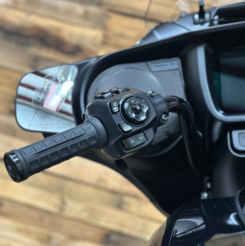 Street Glide® Ultra