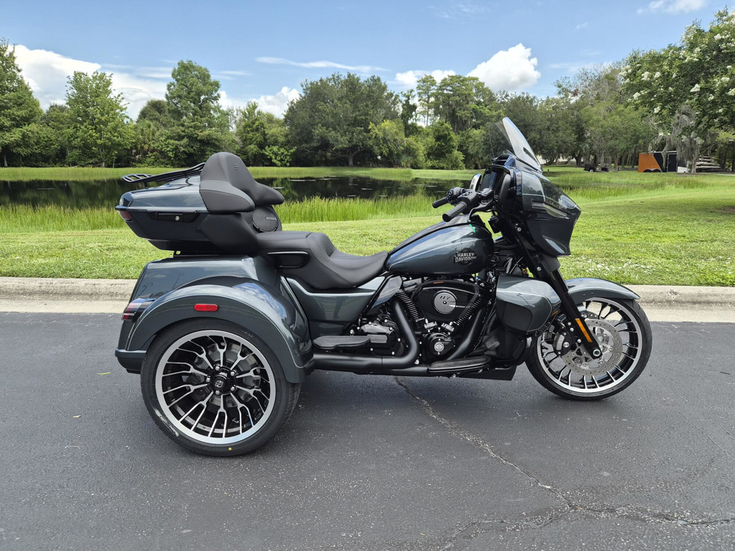Street Glide® 3 Limited