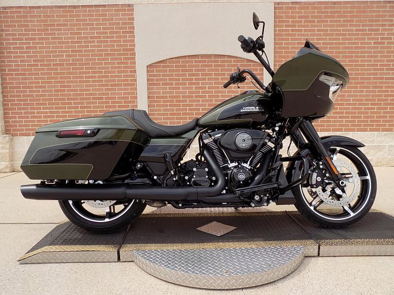 Road Glide®