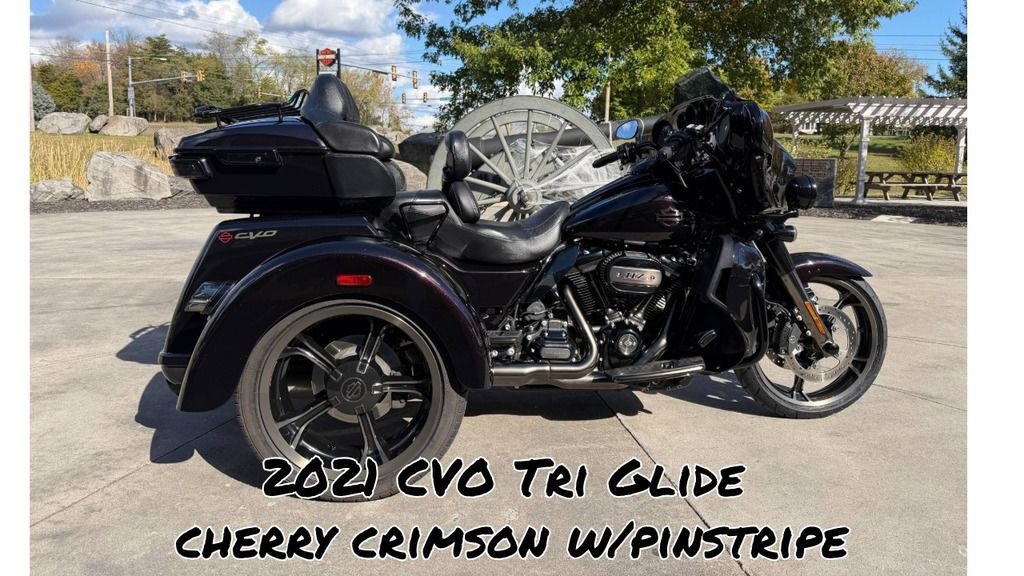 CVO® Tri Glide® Ultra