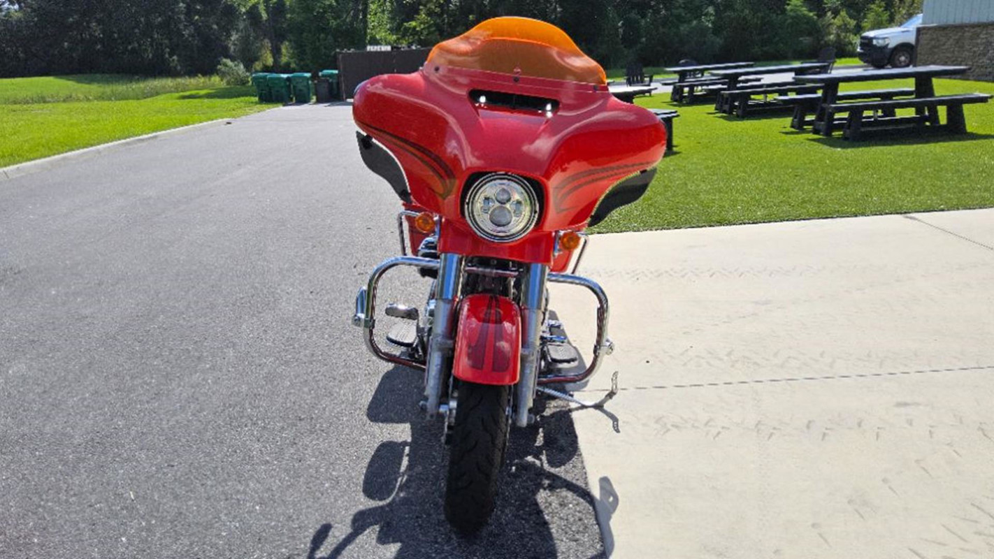 Street Glide®