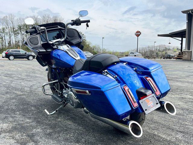 Road Glide®