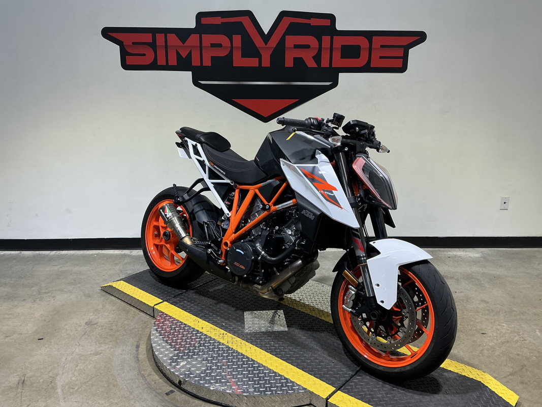 1290 Super Duke R 