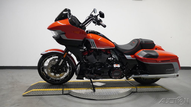 CVO® Road Glide®