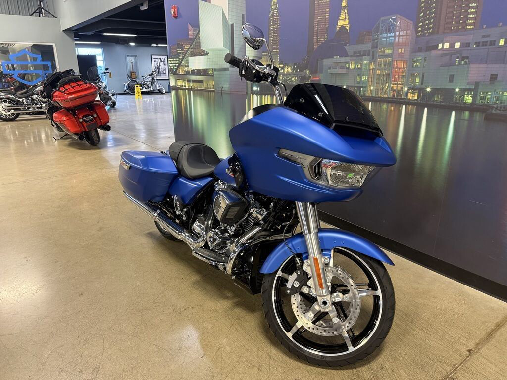 Road Glide®