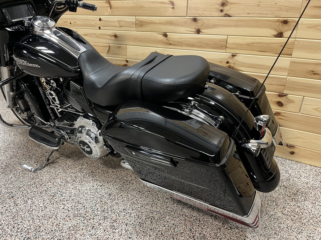 Street Glide® Special