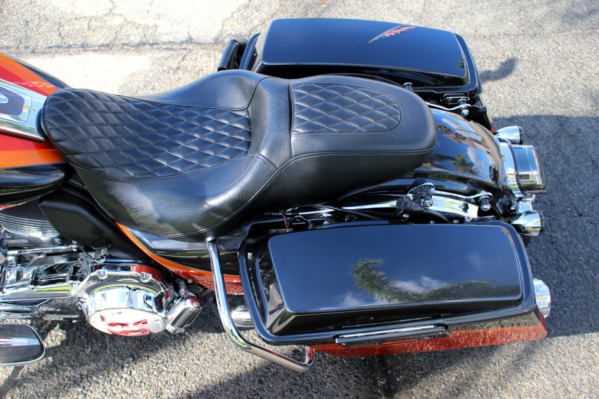 CVO® Ultra Classic® Electra Glide®