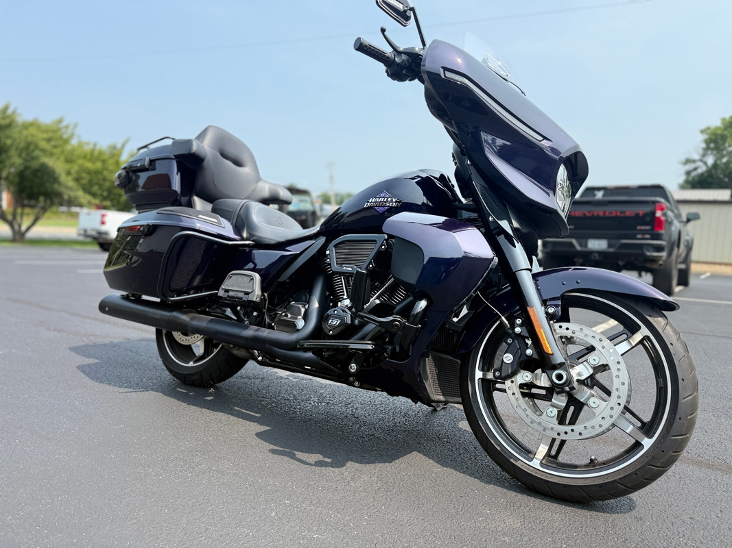 Street Glide® Ultra