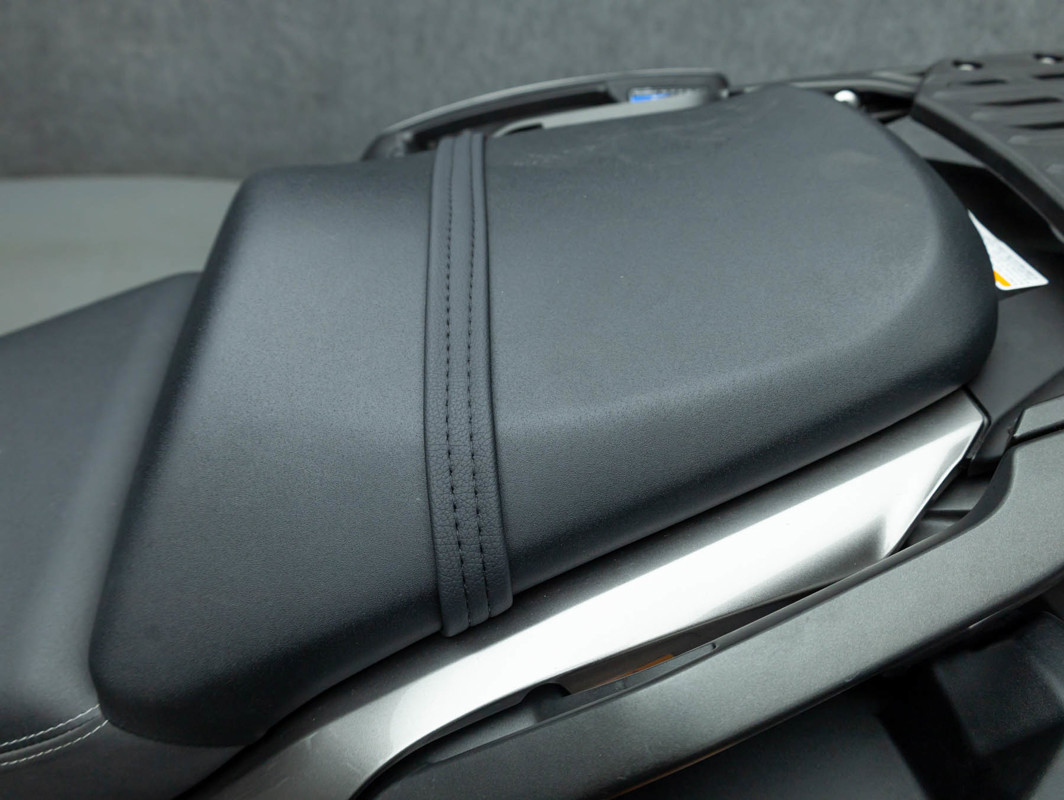 Versys 1000 SE LT