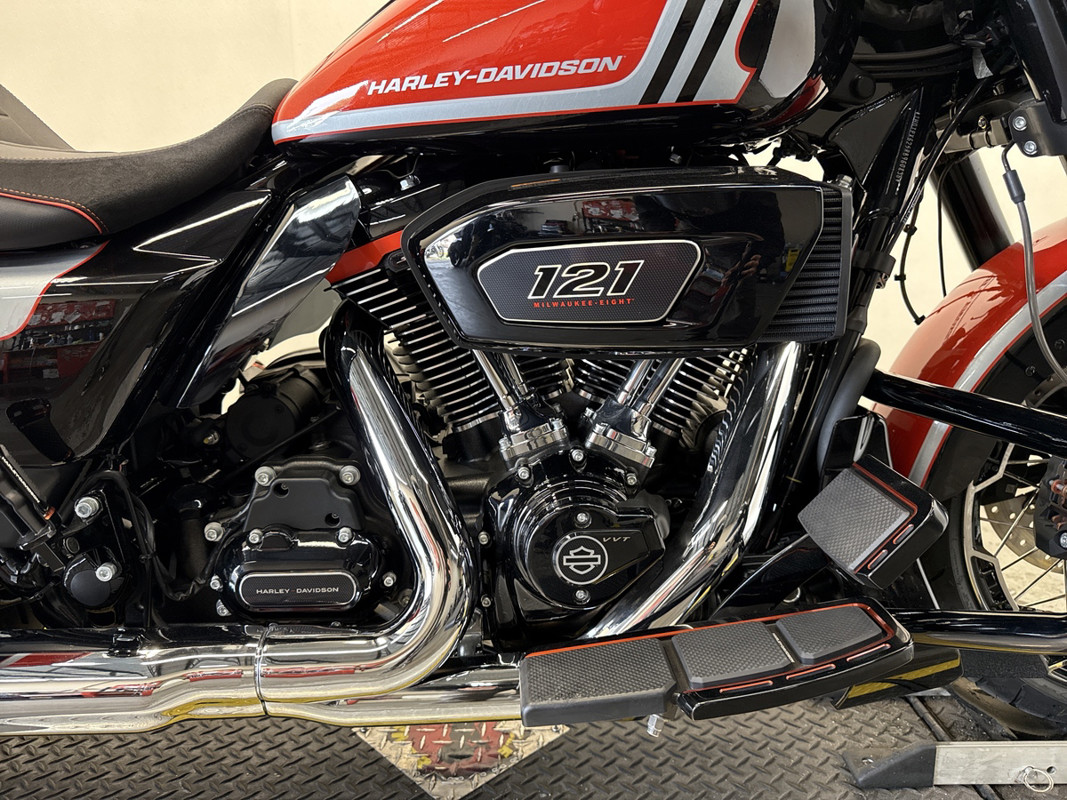 CVO® Street Glide®