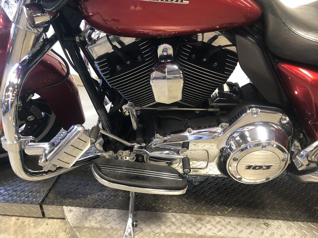 Street Glide®