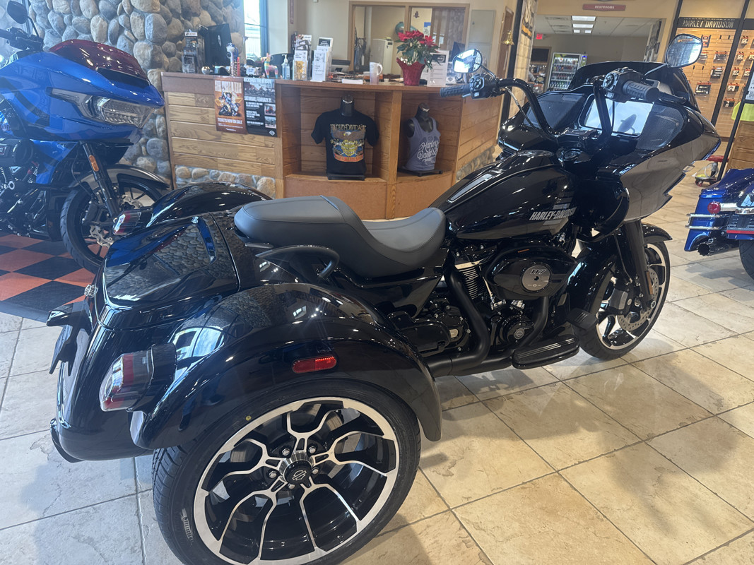 Road Glide® 3