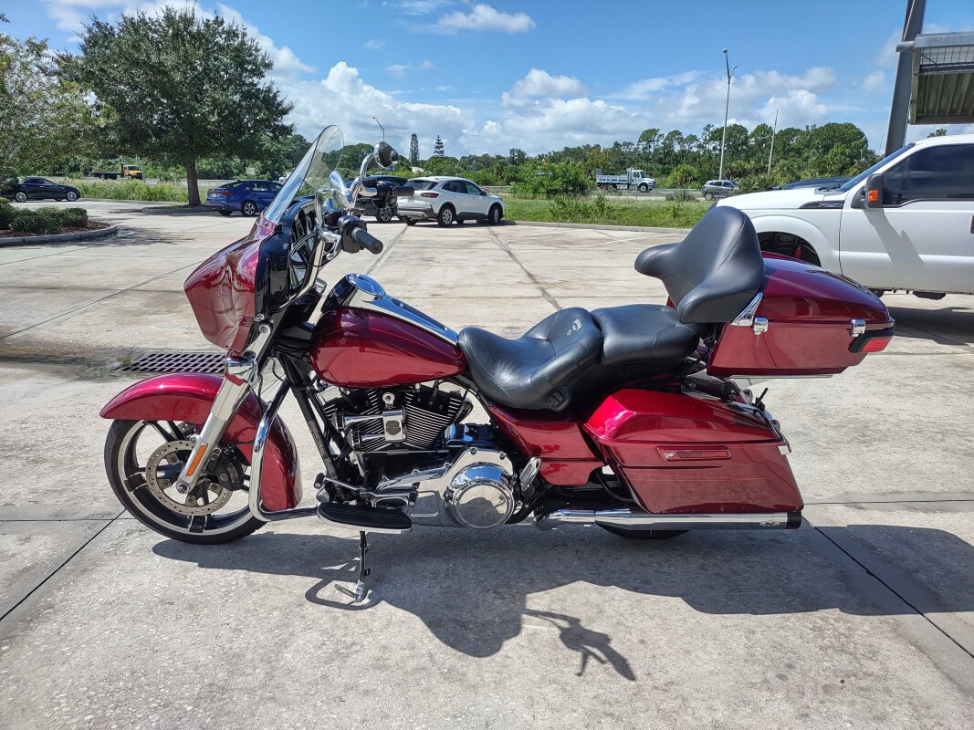 Street Glide® Special