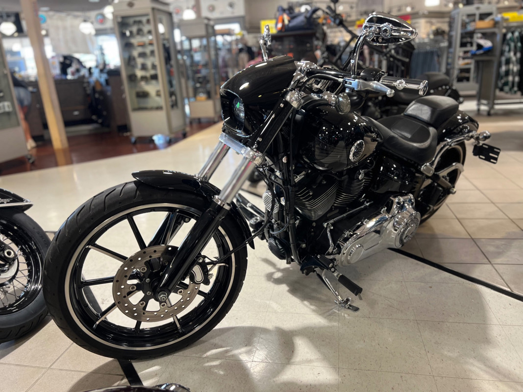 Softail® Breakout®