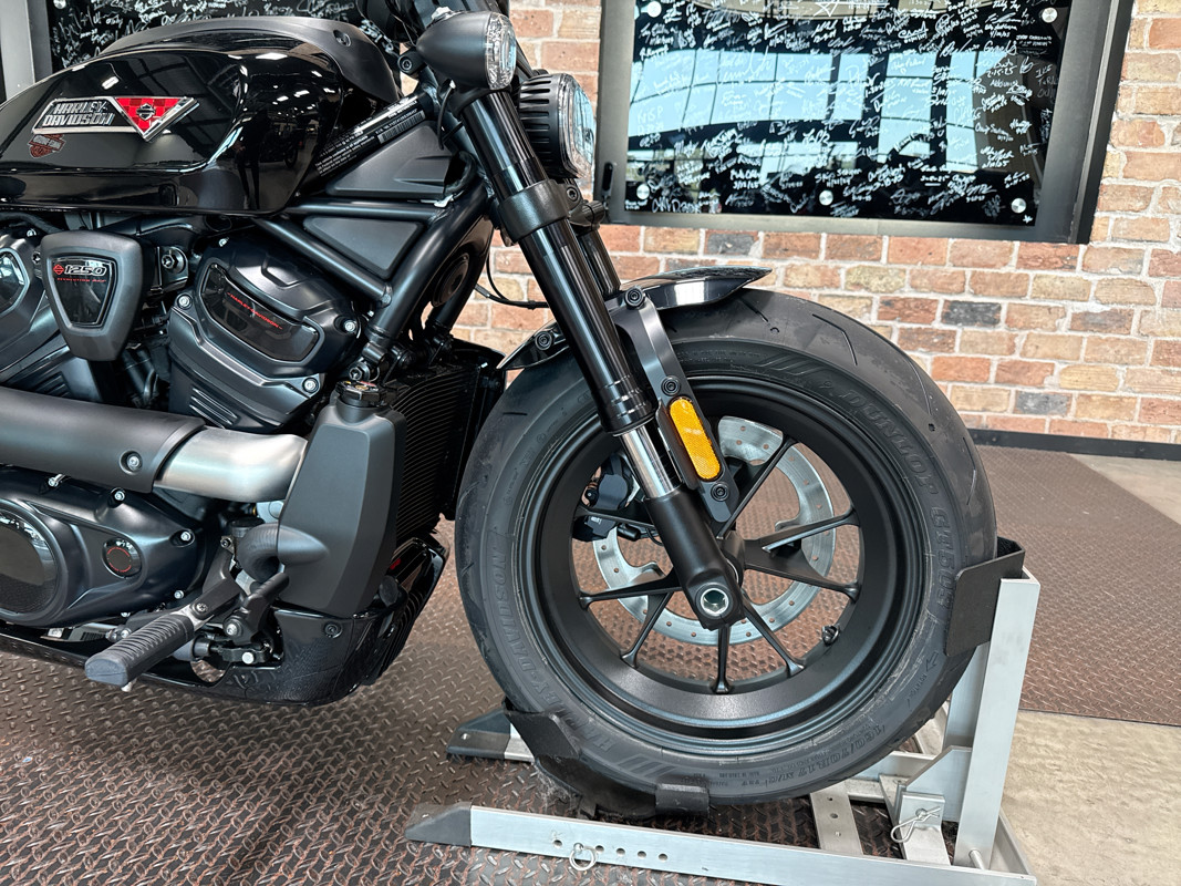 Sportster® S