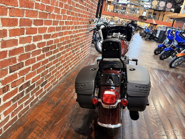 Softail® Heritage Classic 114