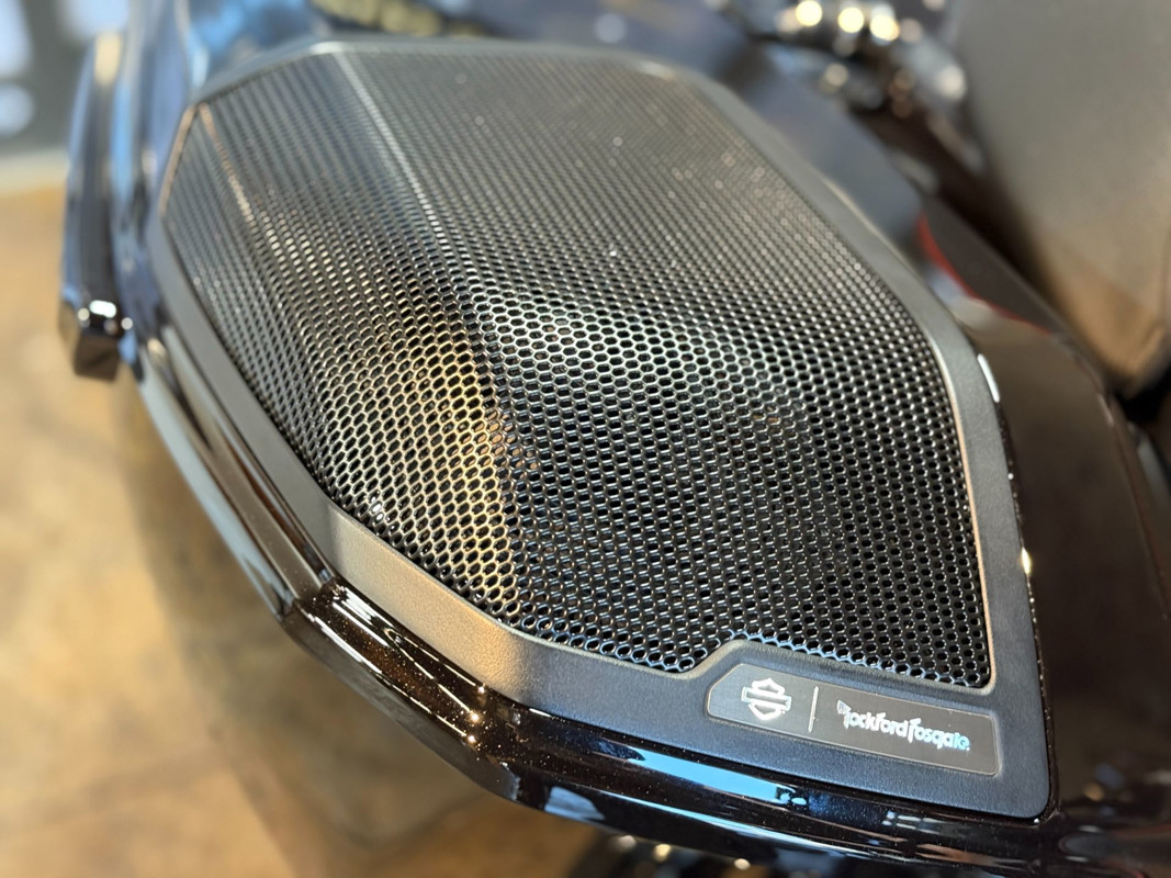 CVO® Road Glide®