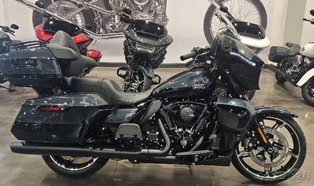 Street Glide® Ultra