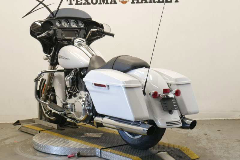 Street Glide® Special