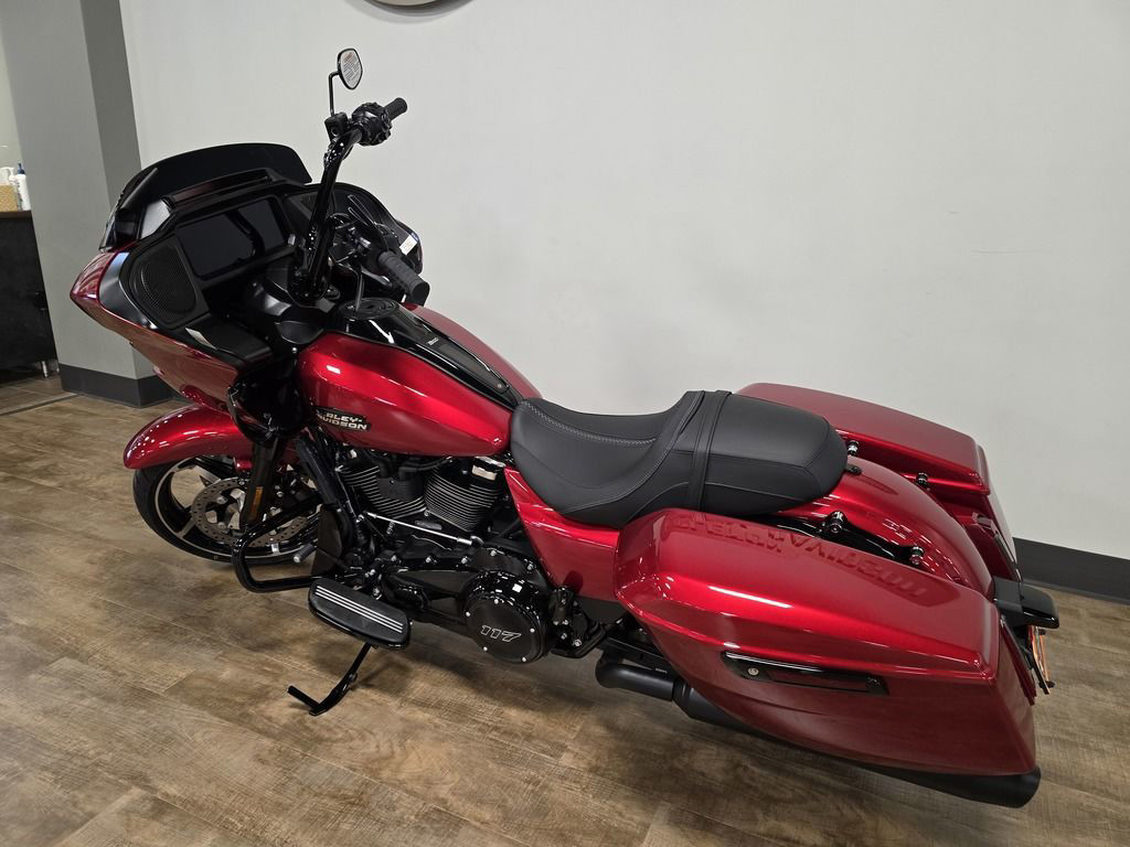 Road Glide®