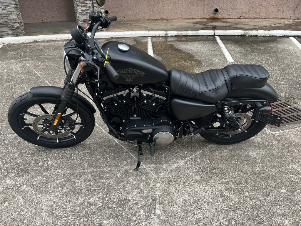 Sportster® Iron 883®