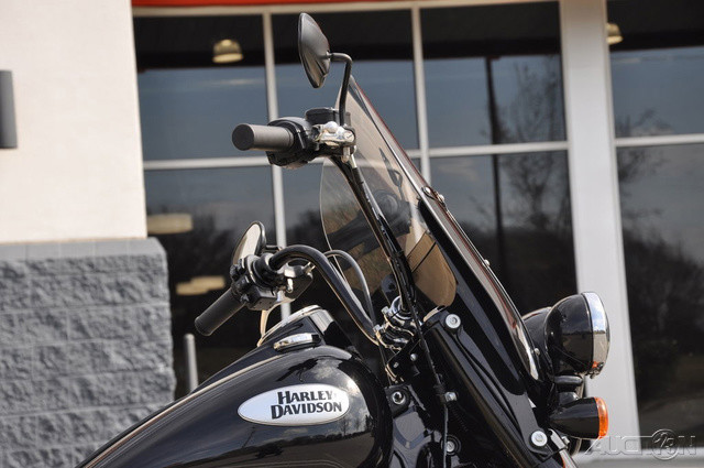 Heritage Classic 114