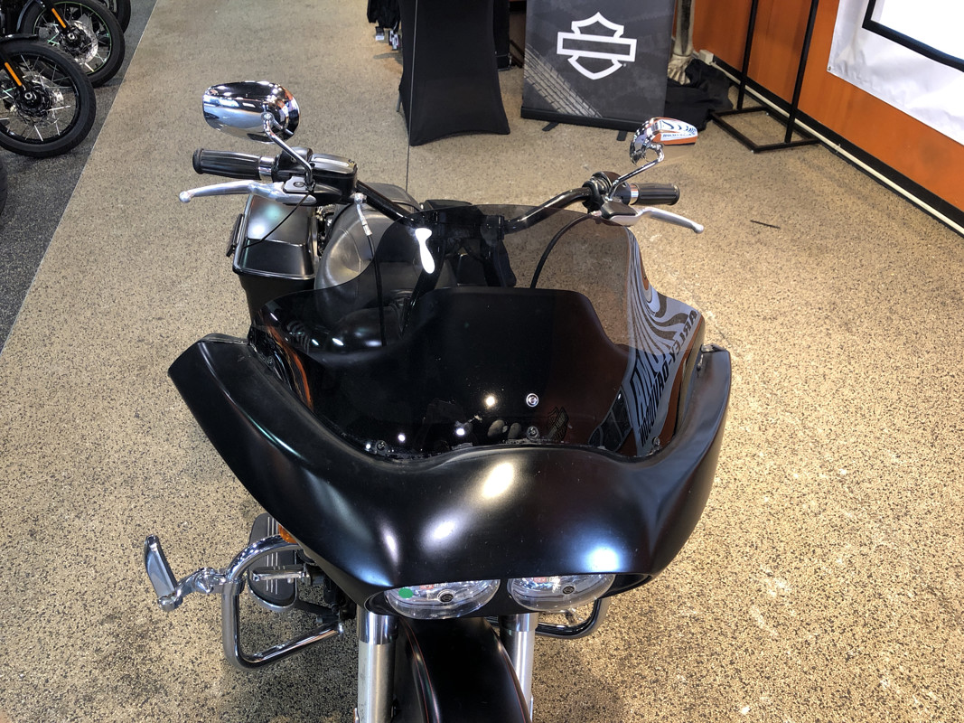 Road Glide® Custom