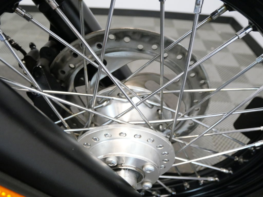 Softail® Street Bob®