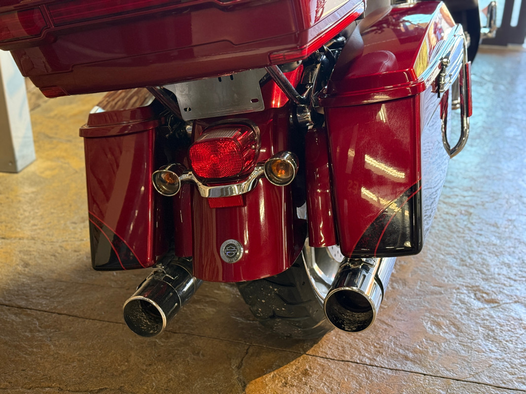 CVO™ Road Glide® Ultra