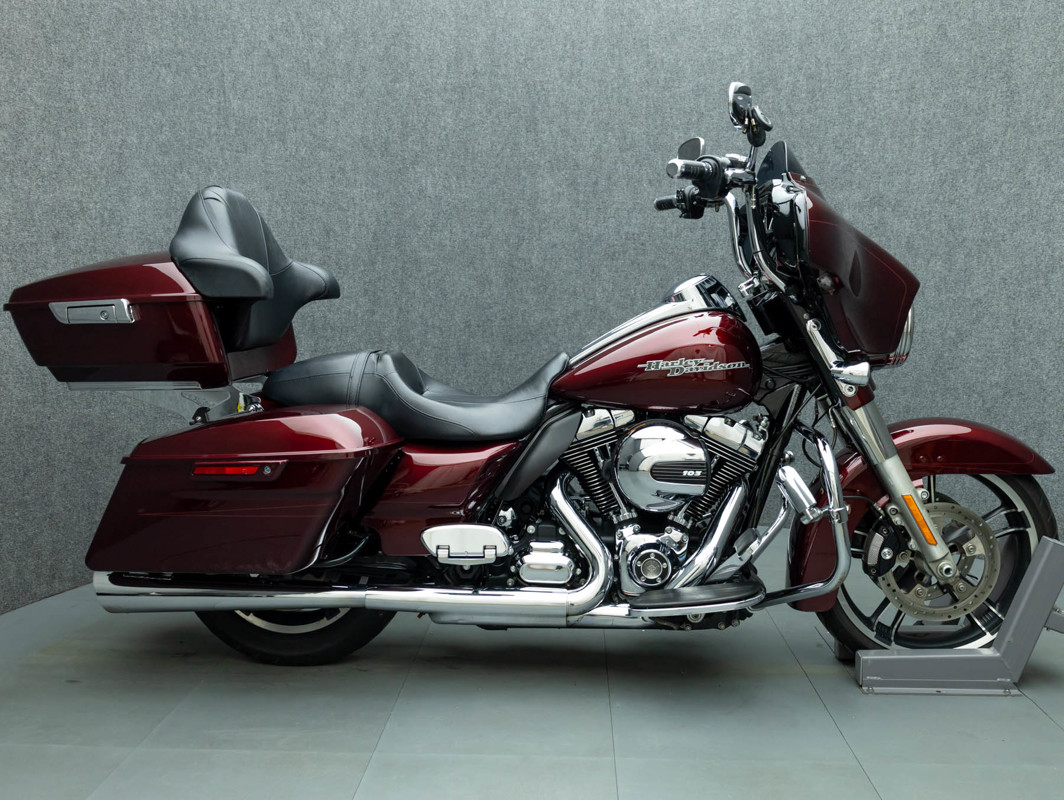 Street Glide® Special