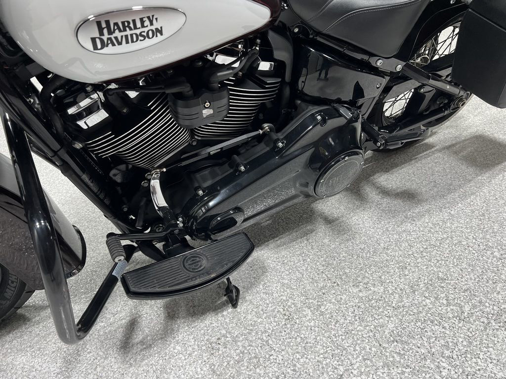 Heritage Classic 114